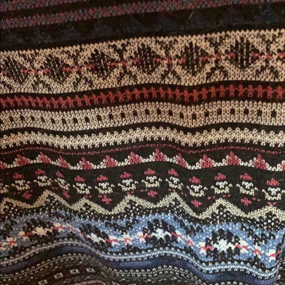 Quarter Sleeved Light Sweater/Shirt for Winter - Picture 2 of 5